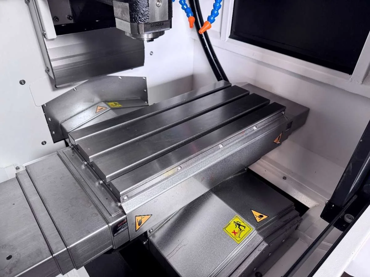 ●SYCO マイナーミドル Used SYIL X5 Vertical CNC Machining Centre 3-Axis — Machine Tools
